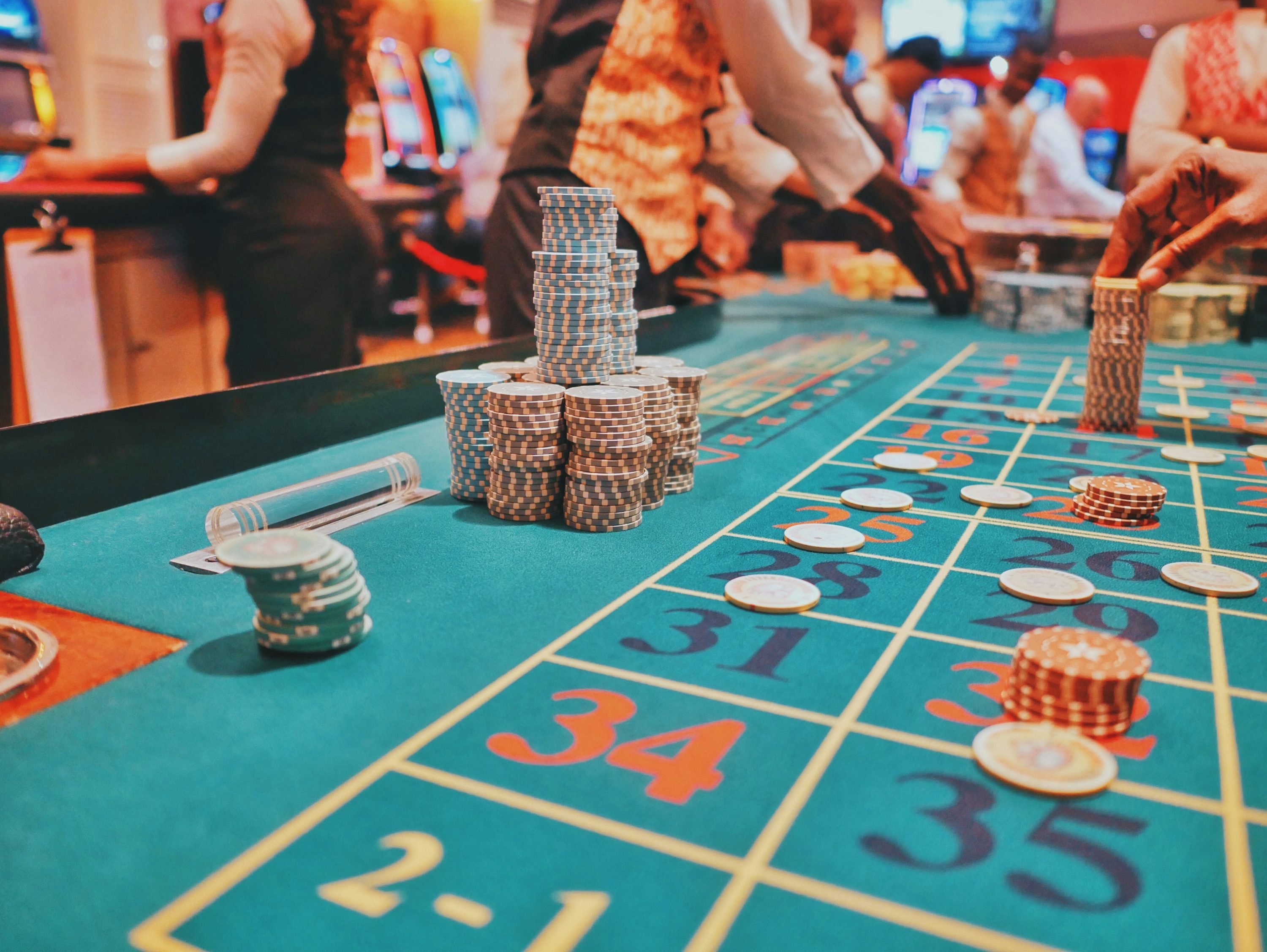 Mobile browser view of jl3 casino responsive layout on Android phone